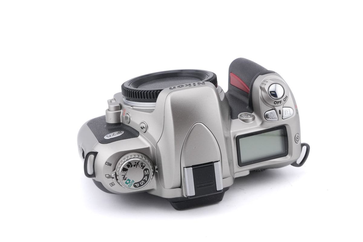 Nikon F75