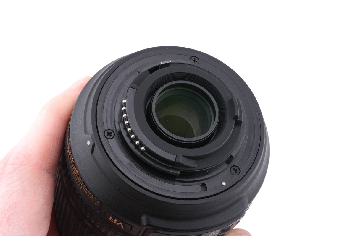 Nikon 18-105mm f3.5-5.6 AF-S Nikkor G ED VR