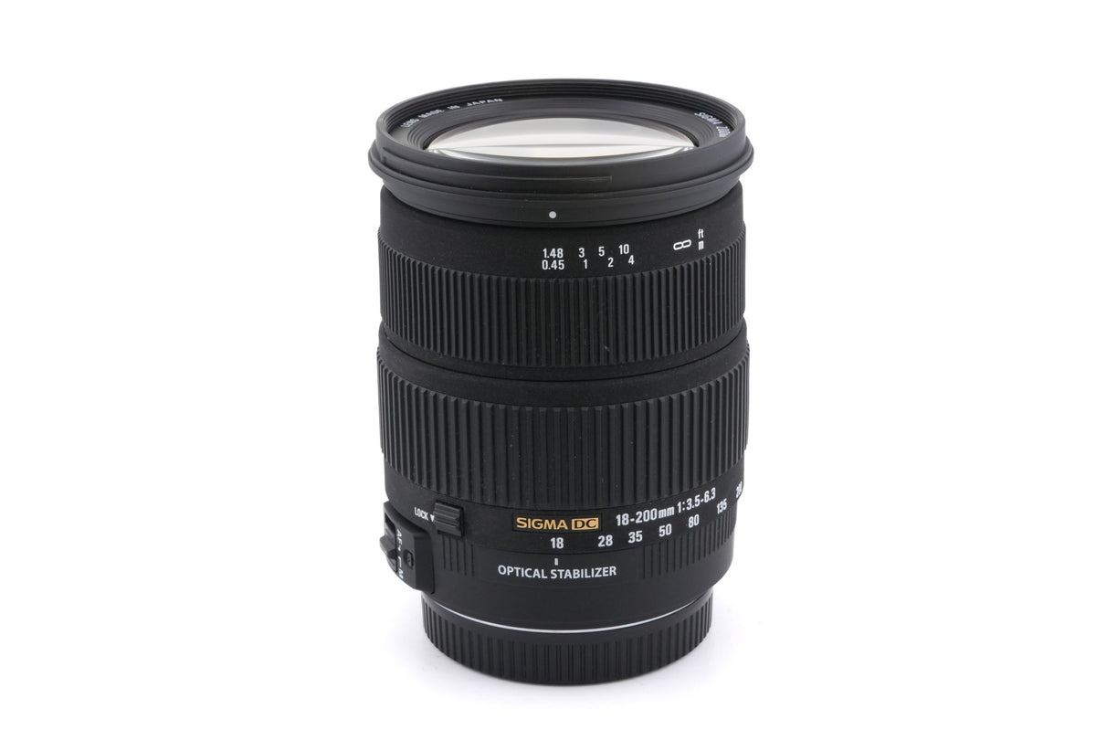 Sigma 18-200mm f3.5-6.3 DC OS