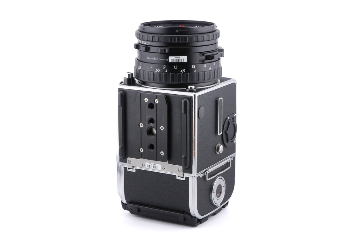 Hasselblad 503CW (Silver, 10243) + Waist Level Finder (New / Chrome, 42315) + Acute Matte Focusing Screen (42165) + A12N Film Magazine (30213) + 80mm f2.8 Planar T* CB (20032)