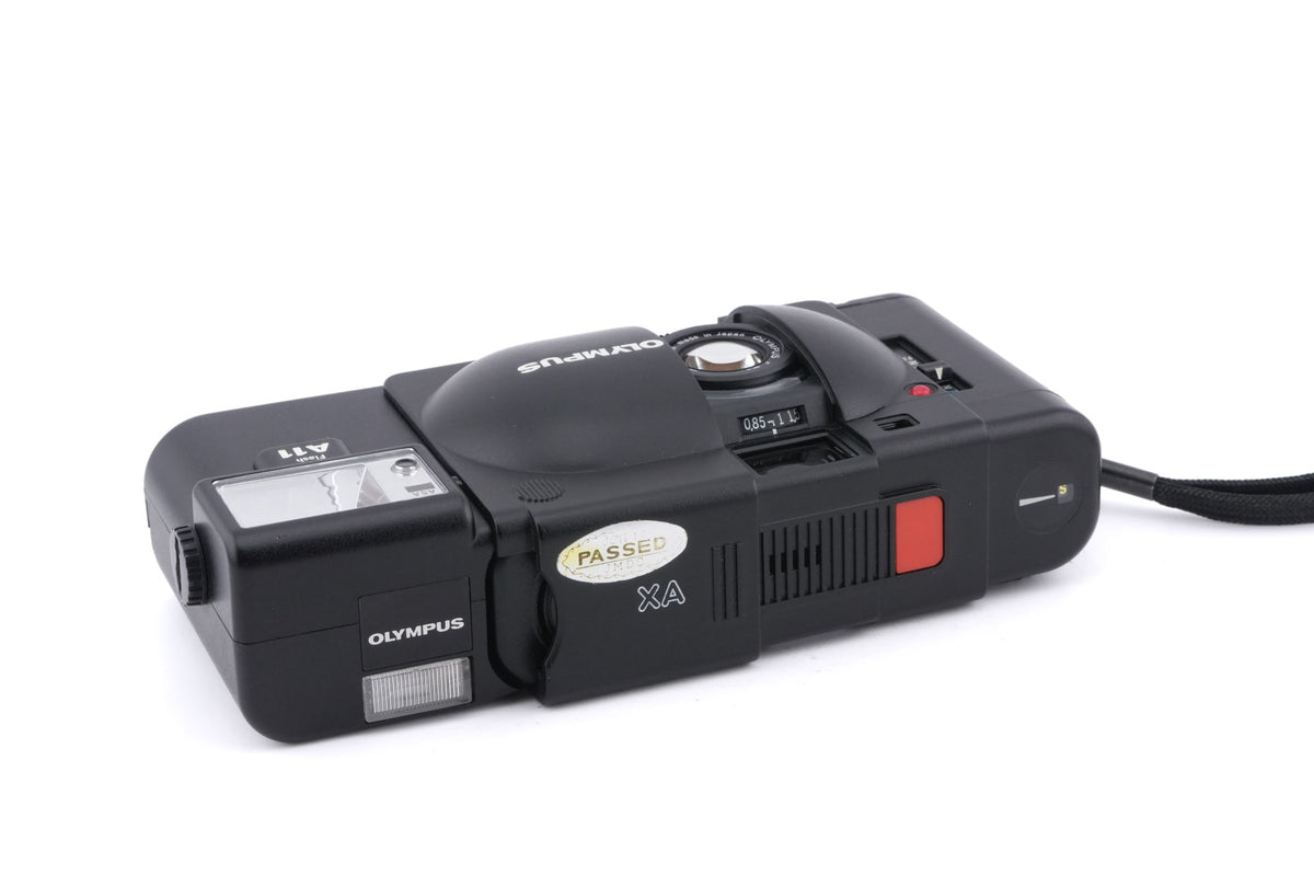Olympus XA + A11 Electronic Flash