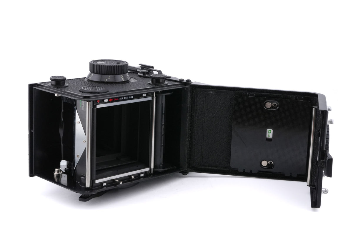 Yashica Mat-124 G