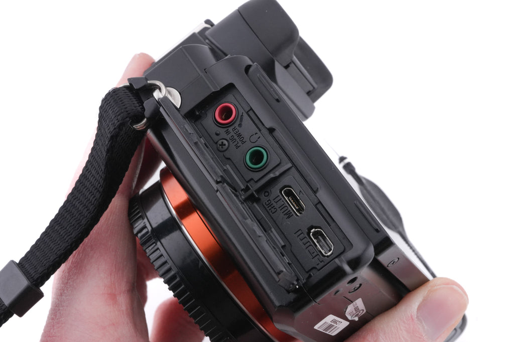 Sony A7