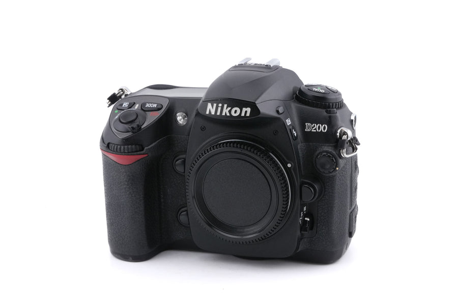 Nikon D200