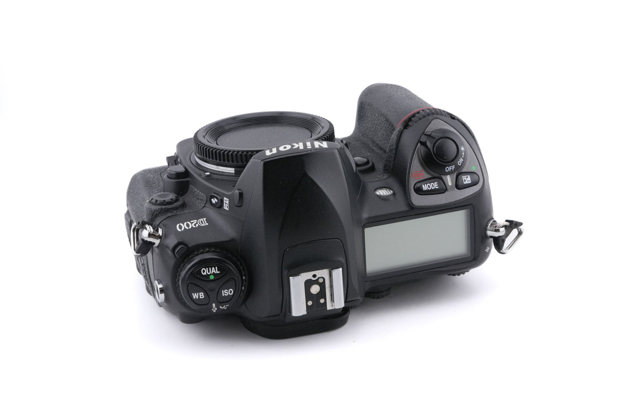 Nikon D200