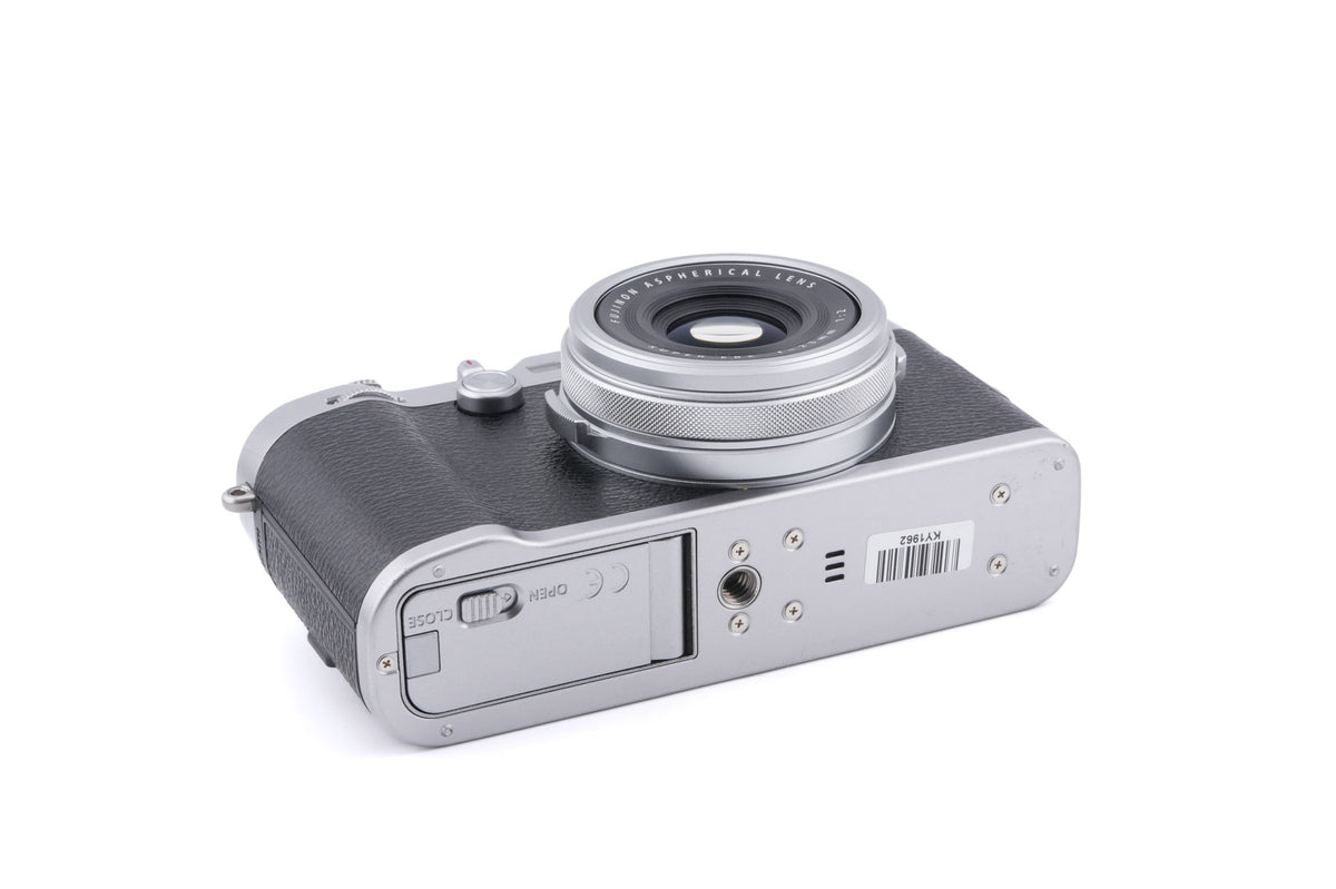Fujifilm X100F