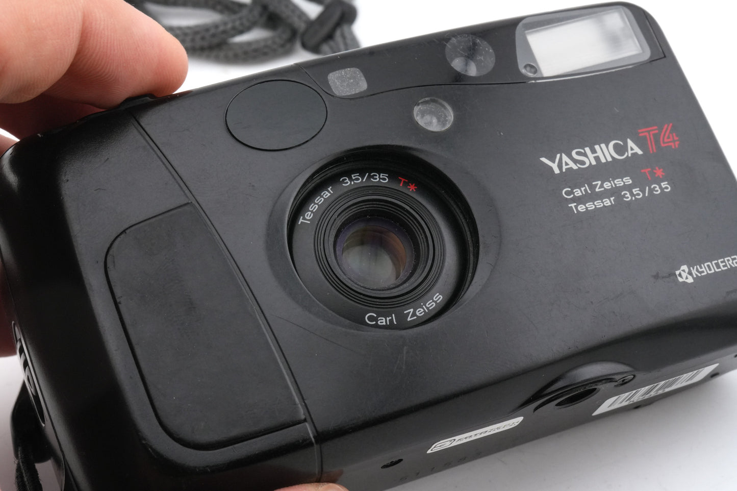 Yashica T4