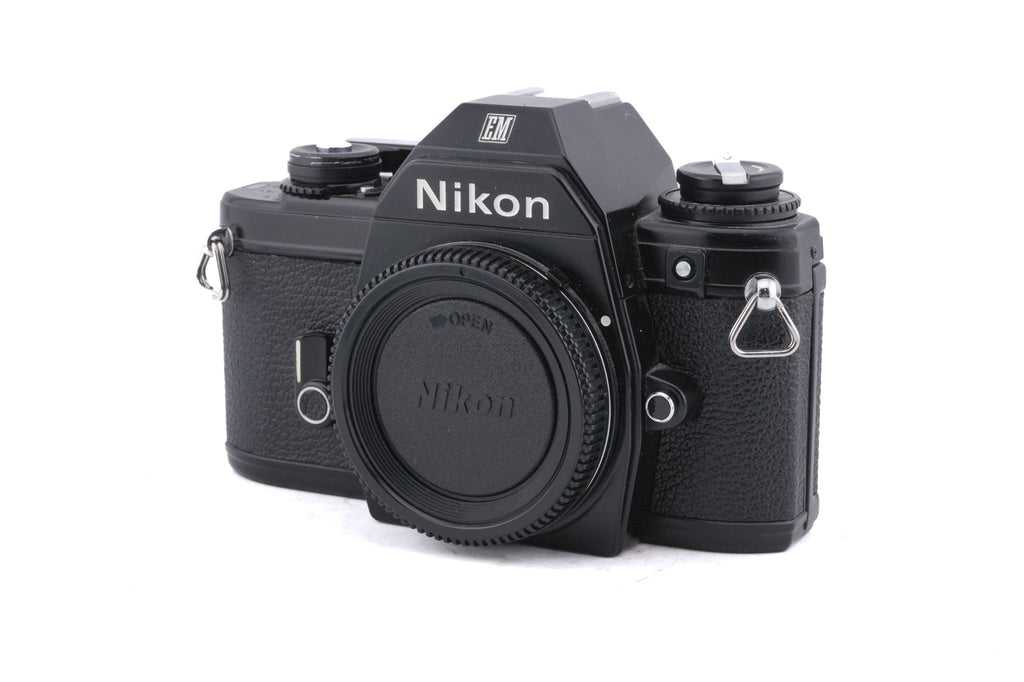 Nikon EM