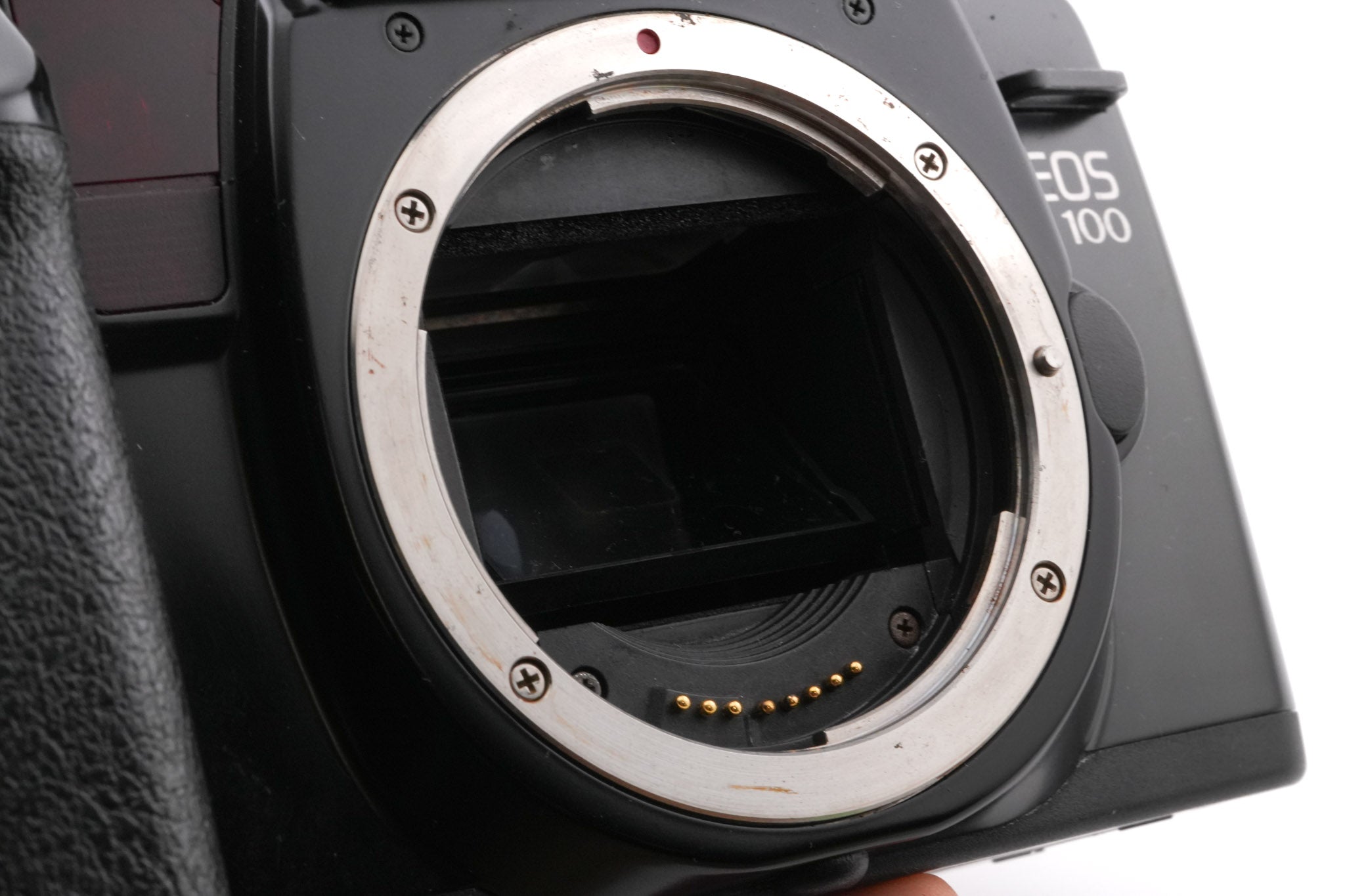 Canon EOS 100