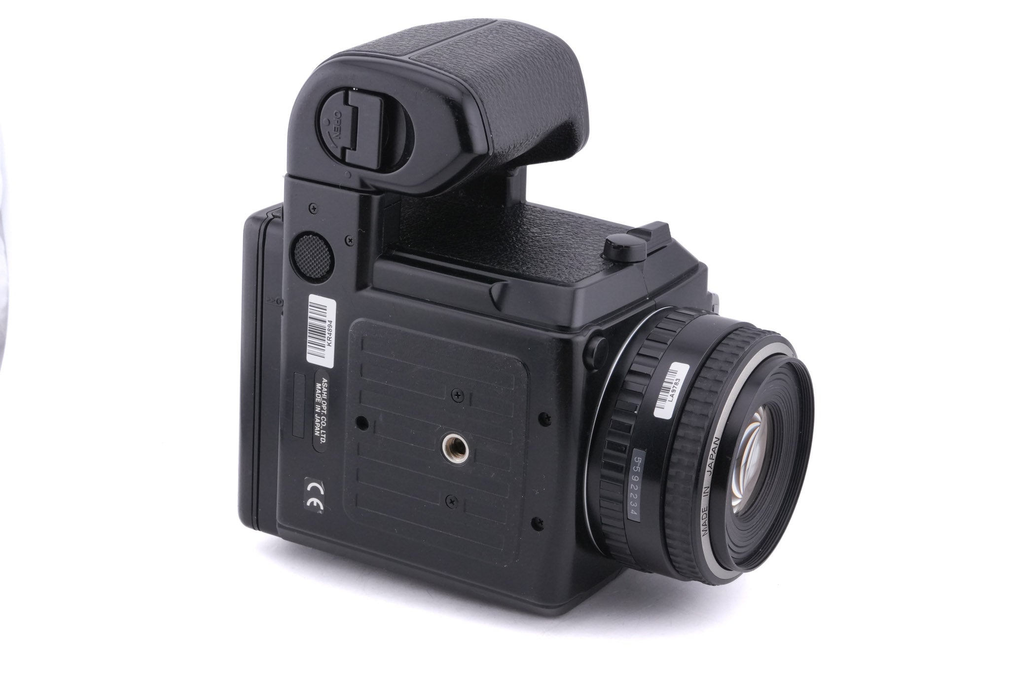Pentax 645N + 75mm f2.8 SMC Pentax-FA 645