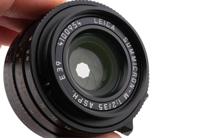 Leica 35mm f2 Summicron-M ASPH. (Type I) (Black, 11879) + A42 Lens Hood (12526)