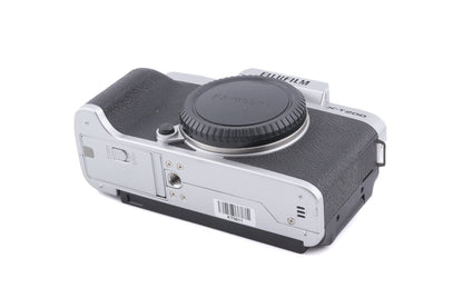 Fujifilm X-T200
