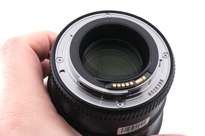 Canon 100mm f2.8 L Macro IS USM