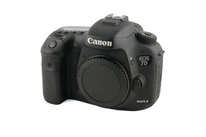 Canon EOS 7D Mark II
