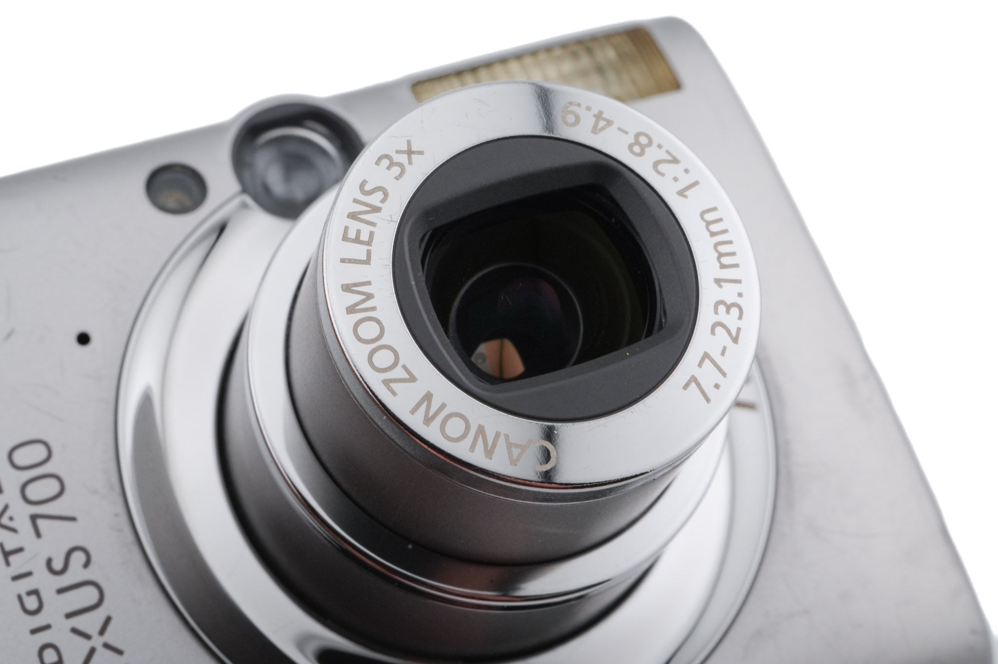 Canon IXUS 700