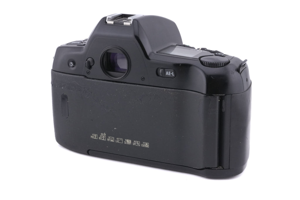 Nikon F90