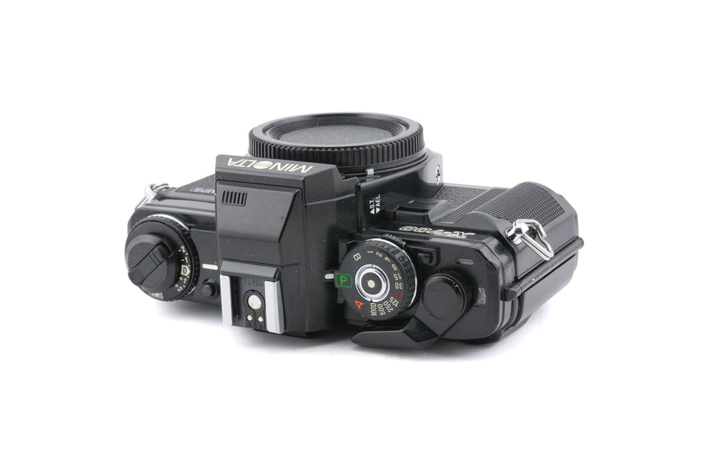Minolta X-700