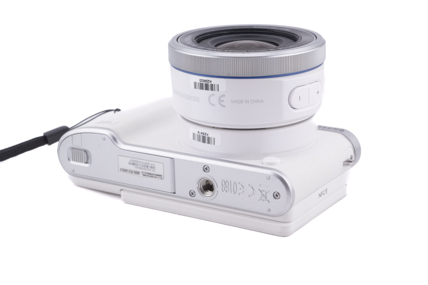 Samsung NX3000 + 16-50mm f3.5-5.6 ED OIS i-Function