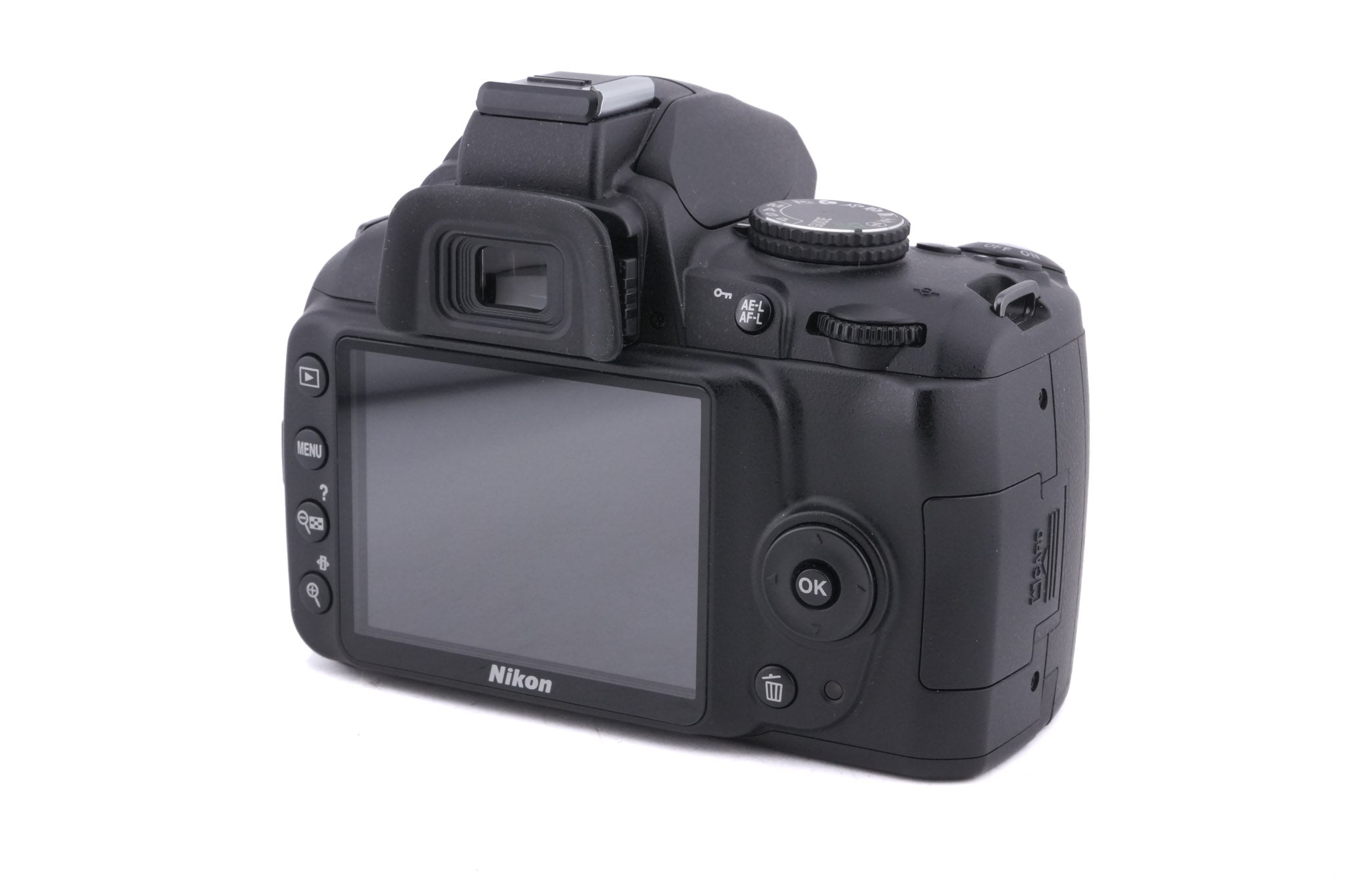 Nikon D3000
