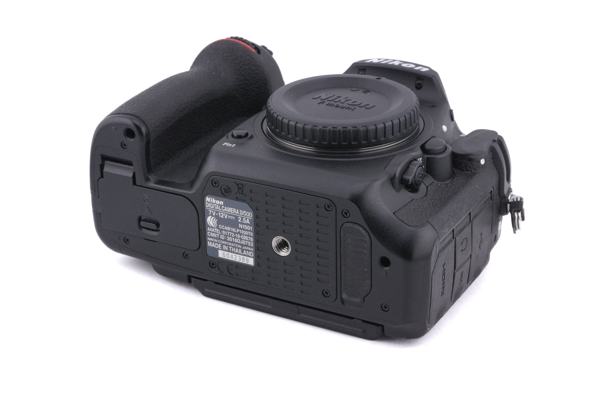 Nikon D500