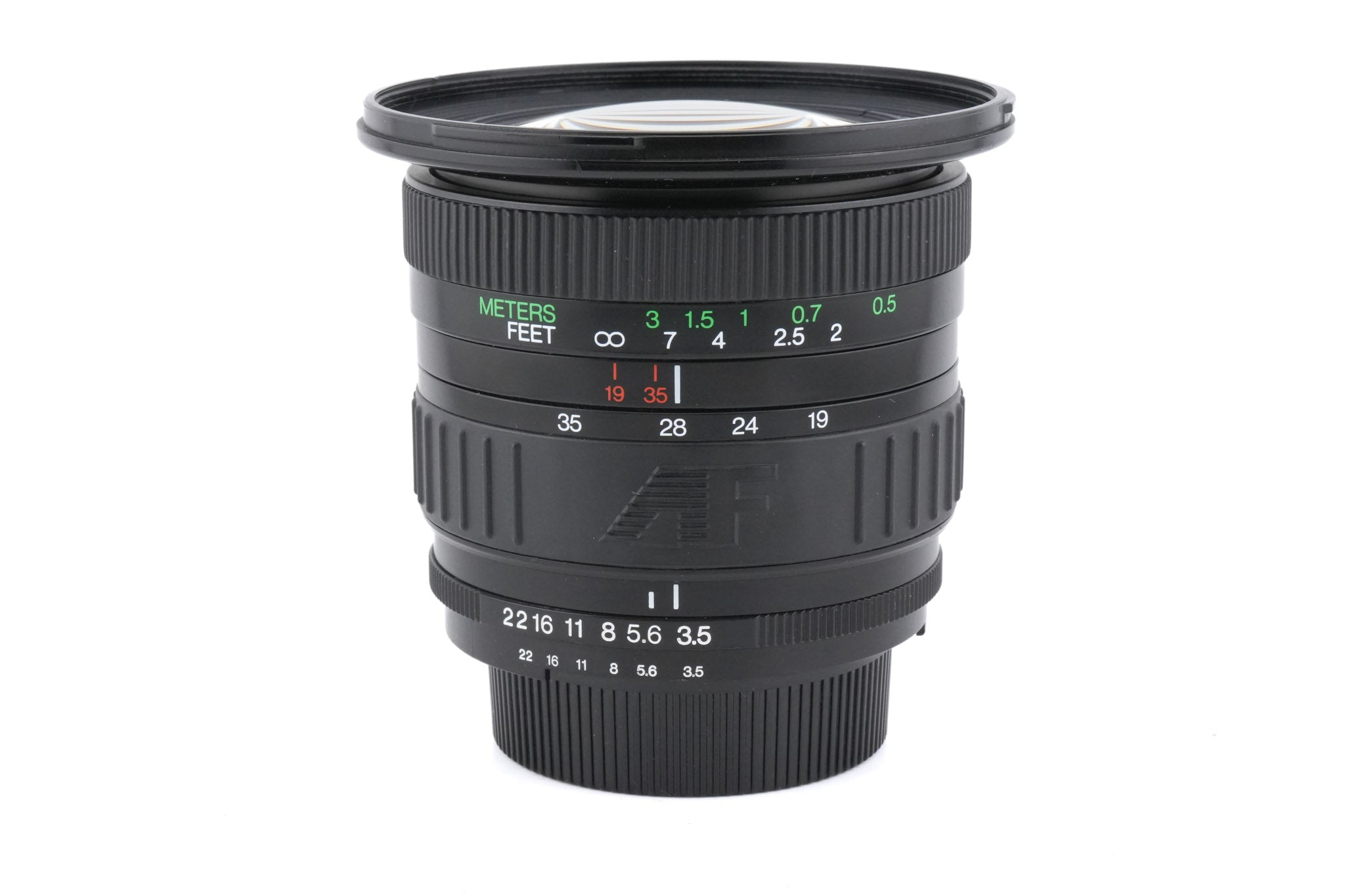 Soligor 19-35mm f3.5-4.5 AF Zoom MC
