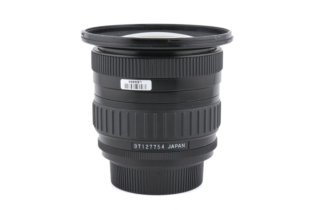 Soligor 19-35mm f3.5-4.5 AF Zoom MC