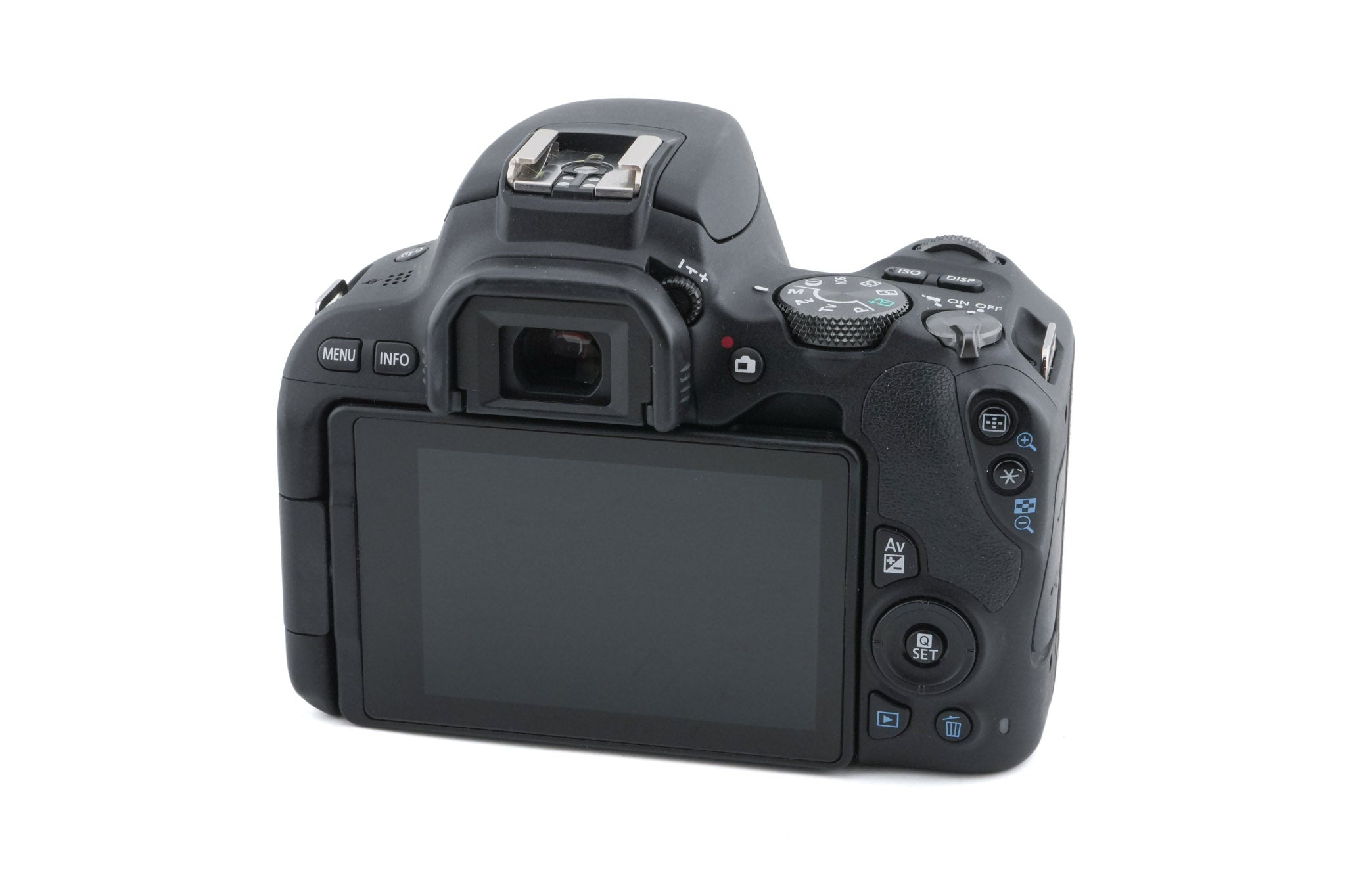 Canon EOS 200D