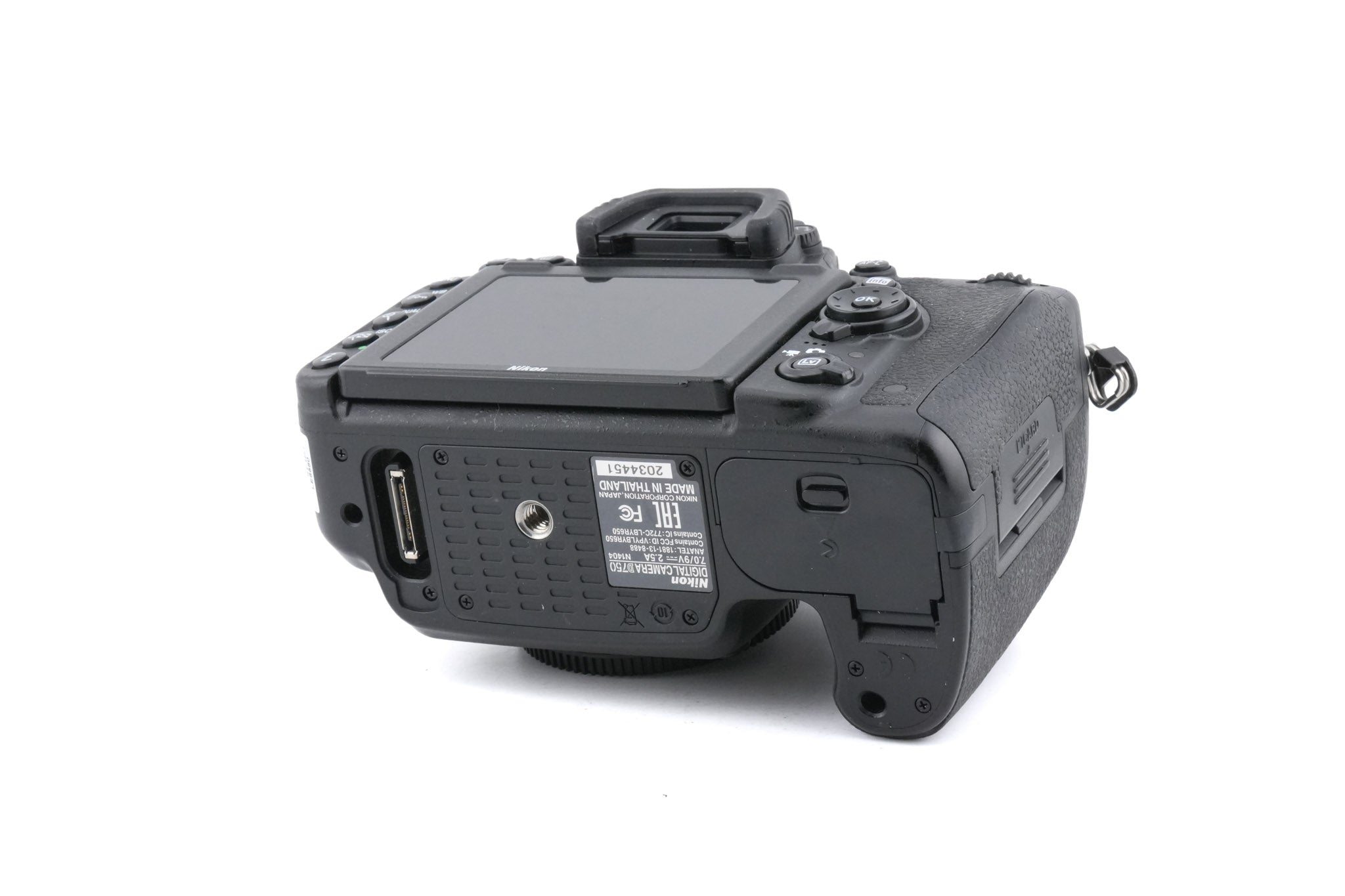 Nikon D750
