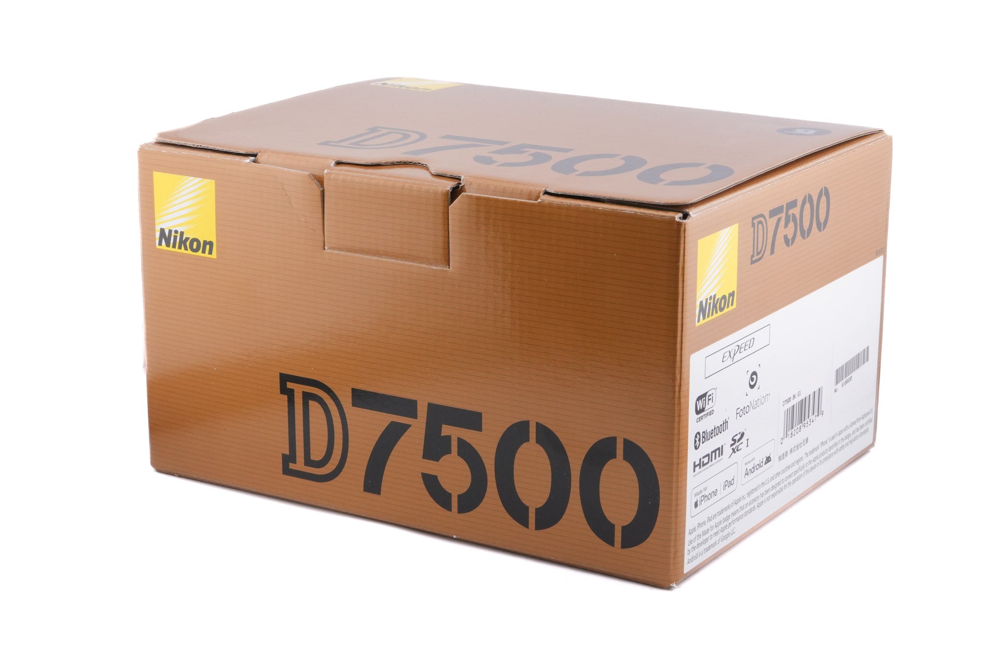 Nikon D7500