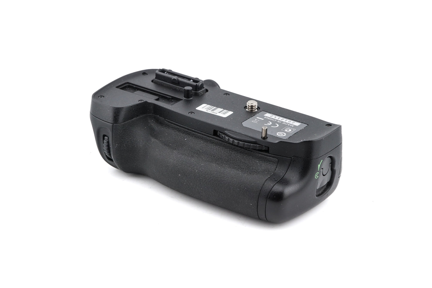 Nikon MB-D14 Multi Battery Power Pack - Accessory