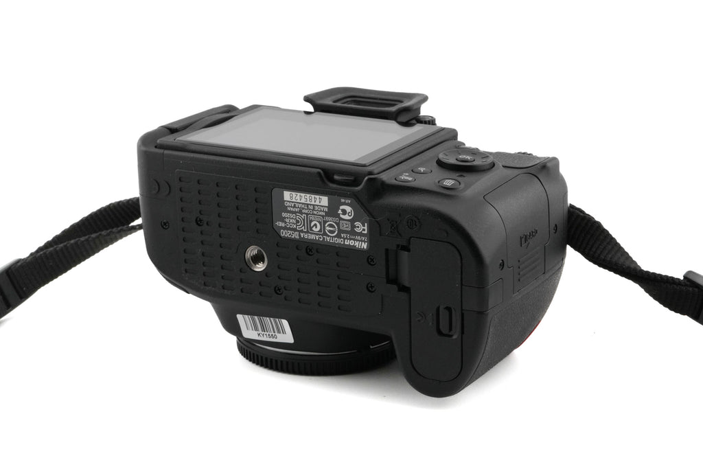 Nikon D5200
