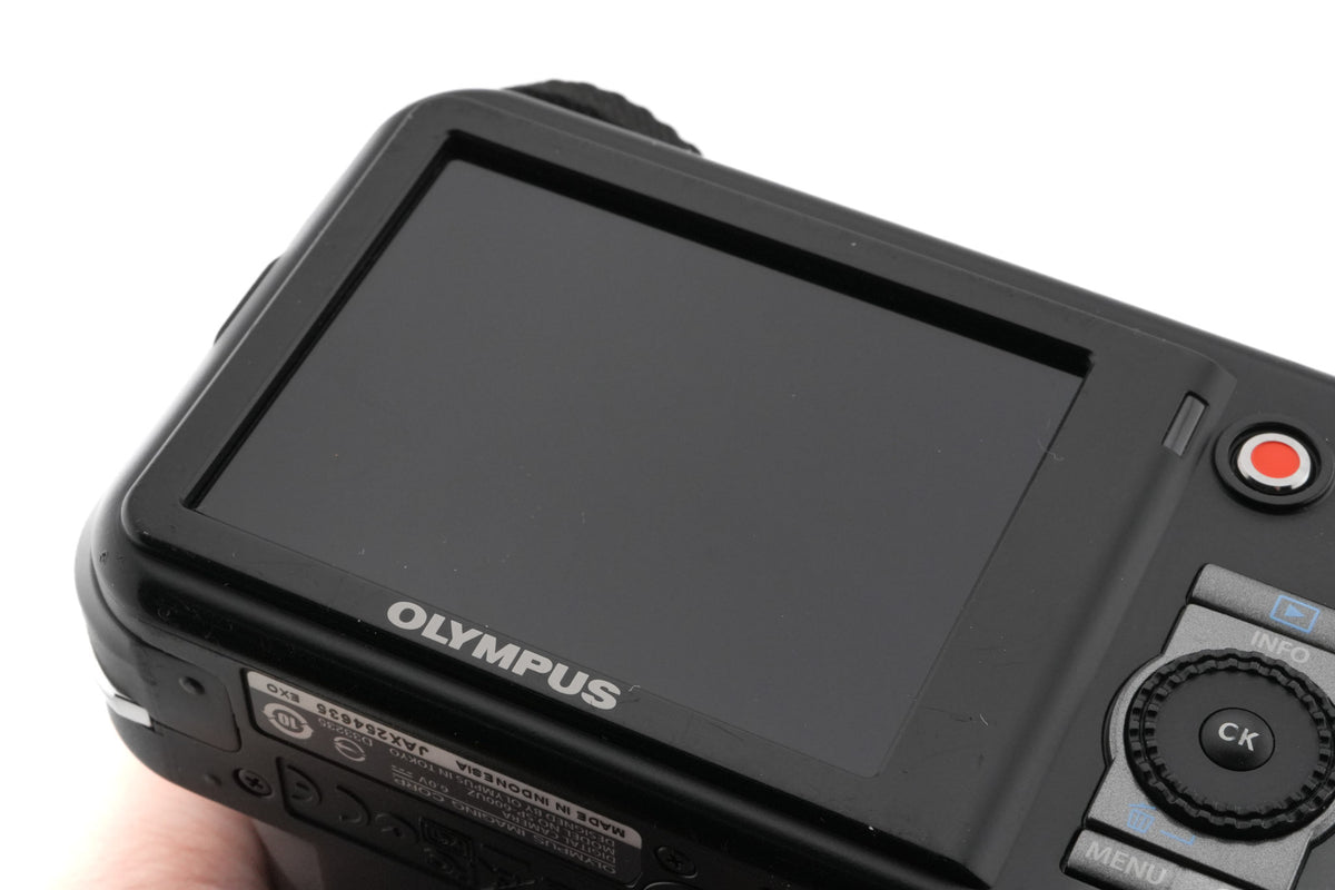 Olympus SP-600UZ