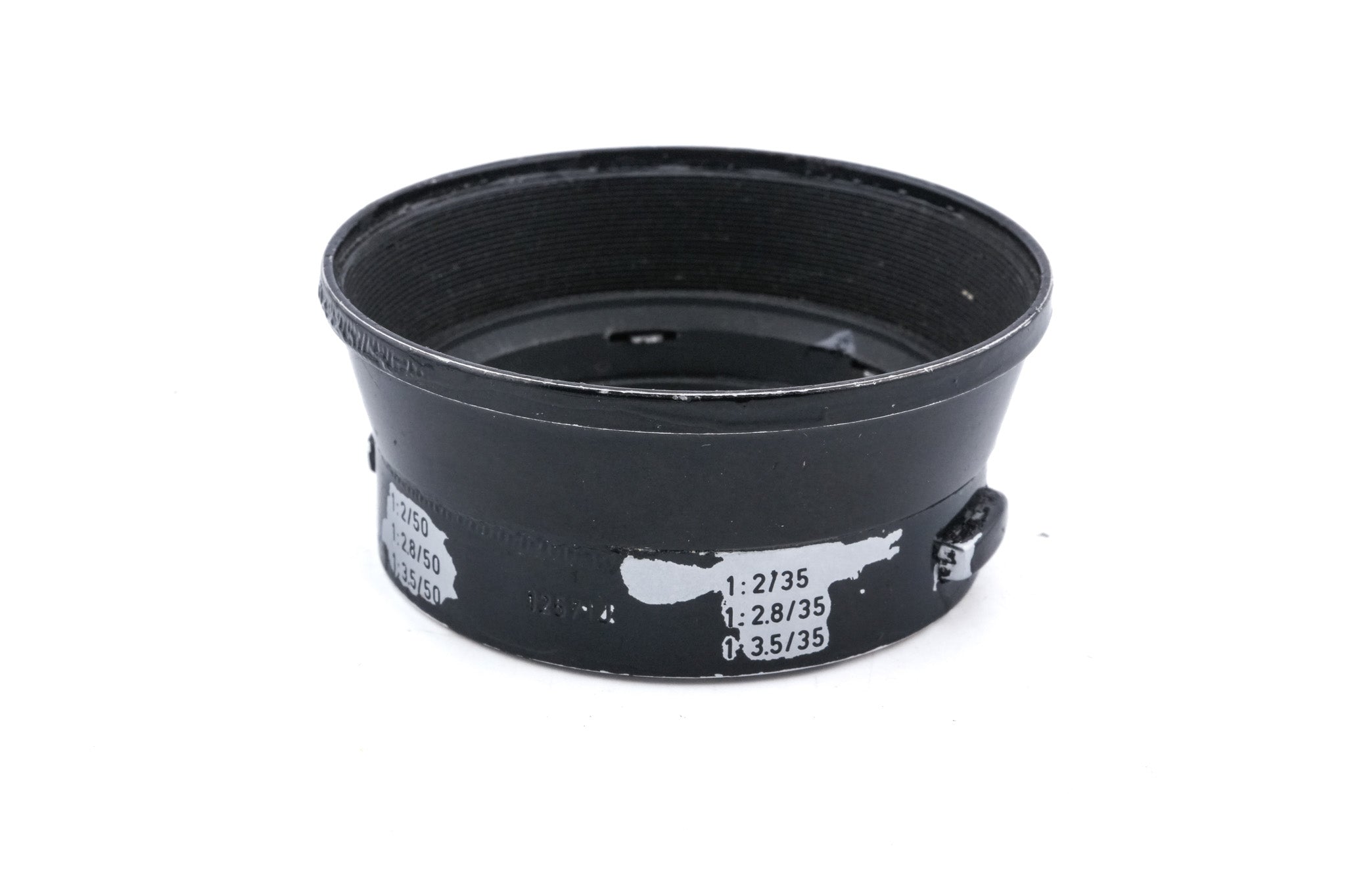 Leica 50mm f2 Summicron (Type II) (Black Paint, 11117) + Lens Hood (35/50mm f2-3.5) (IROOA / 12571)