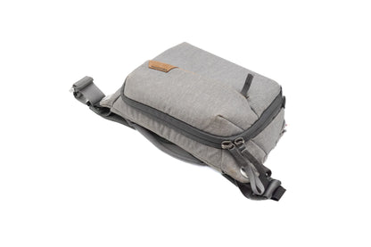 Peak Design Everyday Sling 3L V2