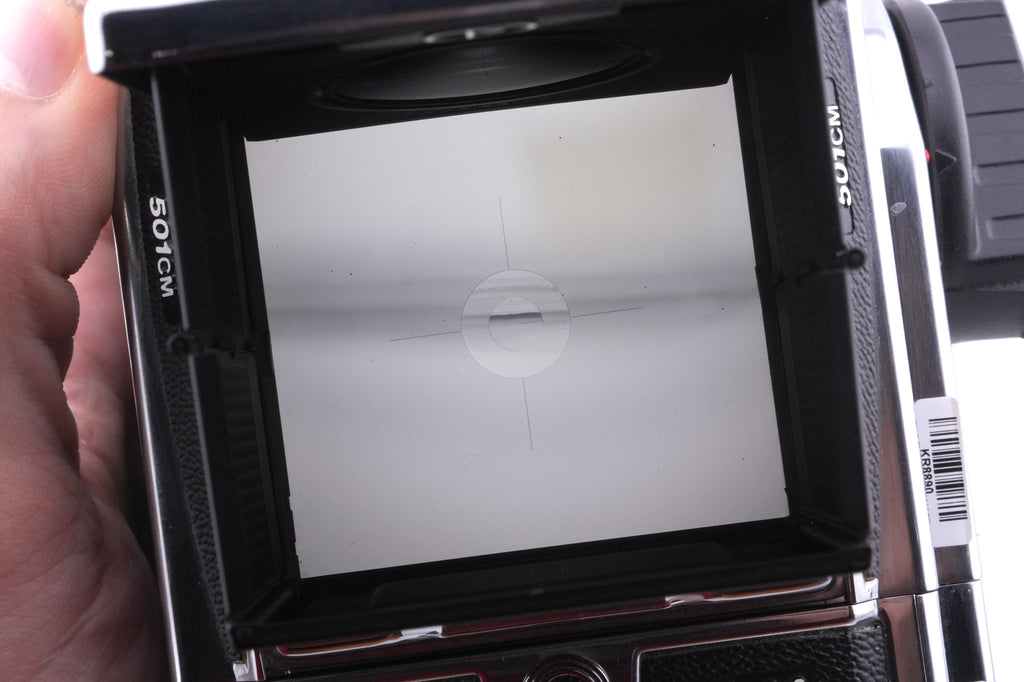 Hasselblad 501CM (Silver, 10238) + 80mm f2.8 Planar T* CFE (20034) + Acute Matte D Grid / Split Image Focusing Screen (42217) + A12N Film Magazine + Waist Level Finder (New / Chrome, 42315)