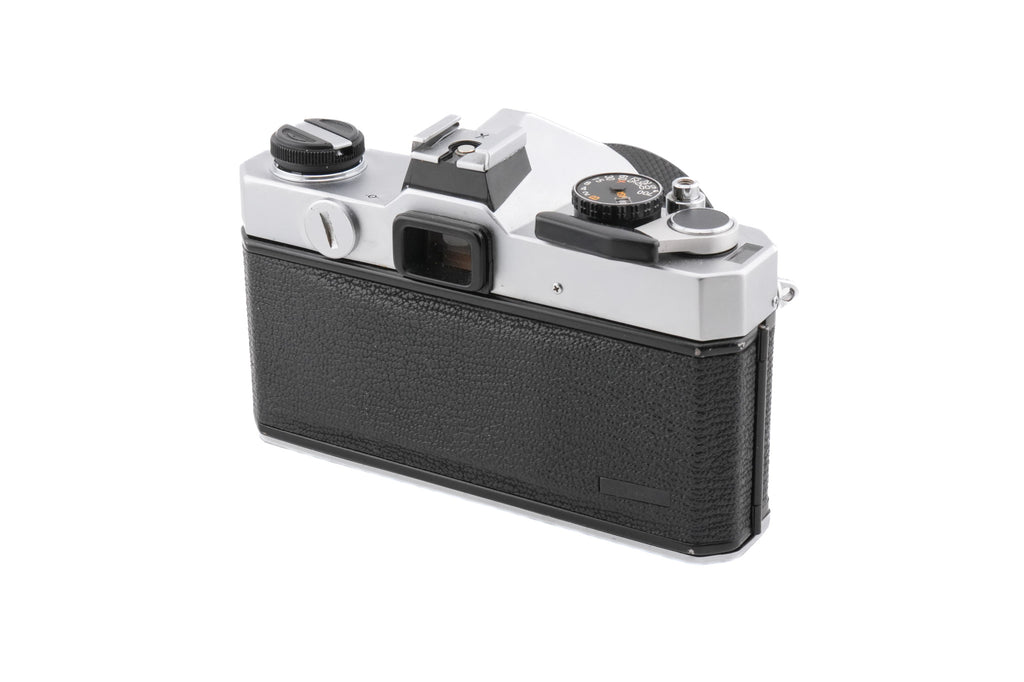 Fujica ST605N + 55mm f1.8 EBC Fujinon