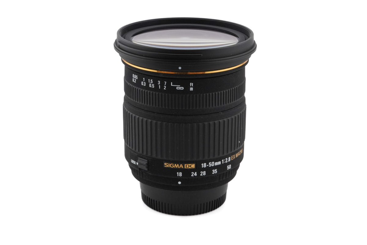 Sigma 18-50mm f2.8 EX DC Macro