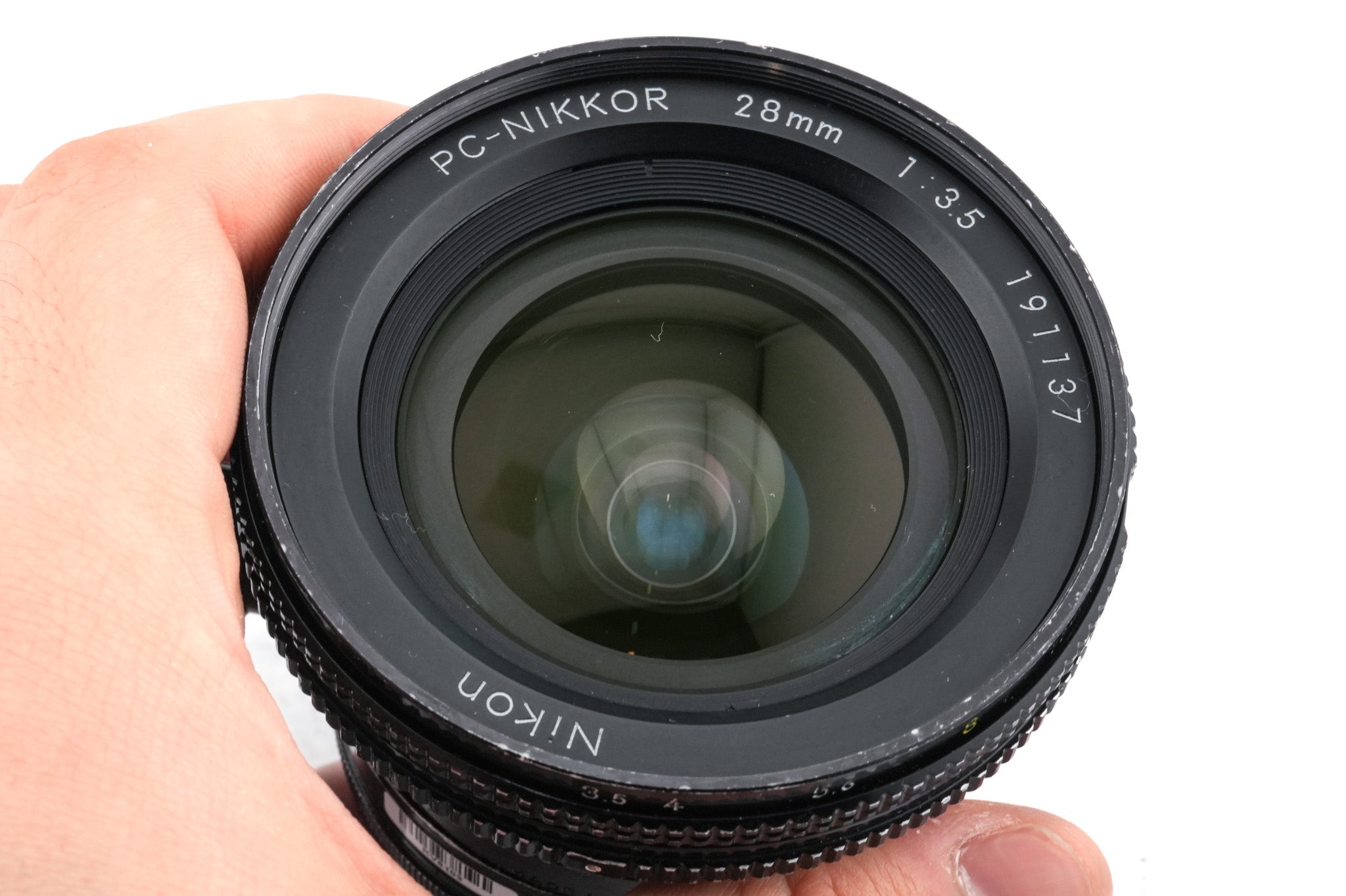 Nikon 28mm f3.5 PC-Nikkor