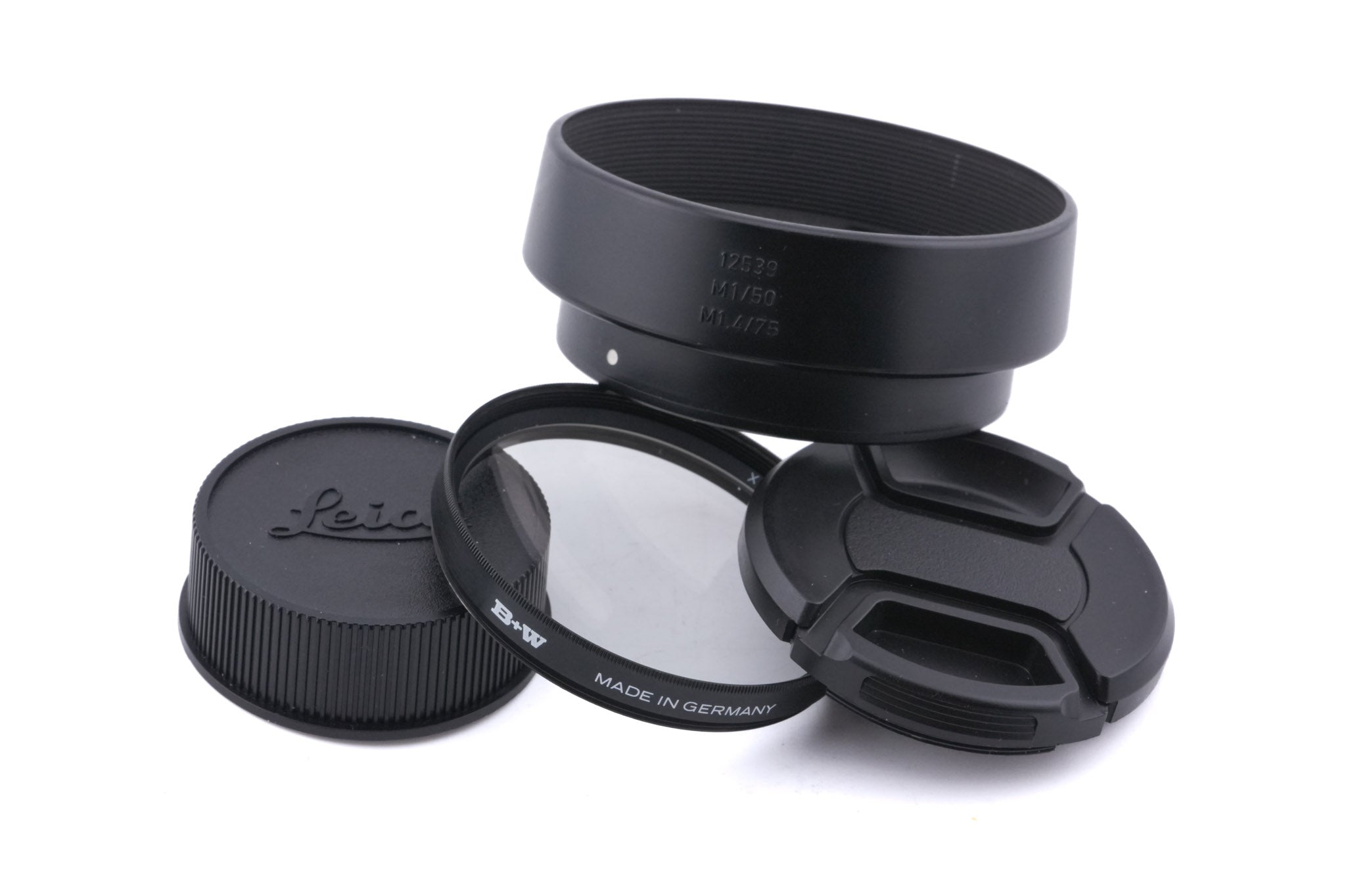 Leica 50mm f1 Noctilux-M (Type II) (11821) + Lens Hood (50mm f1 II) (12539)