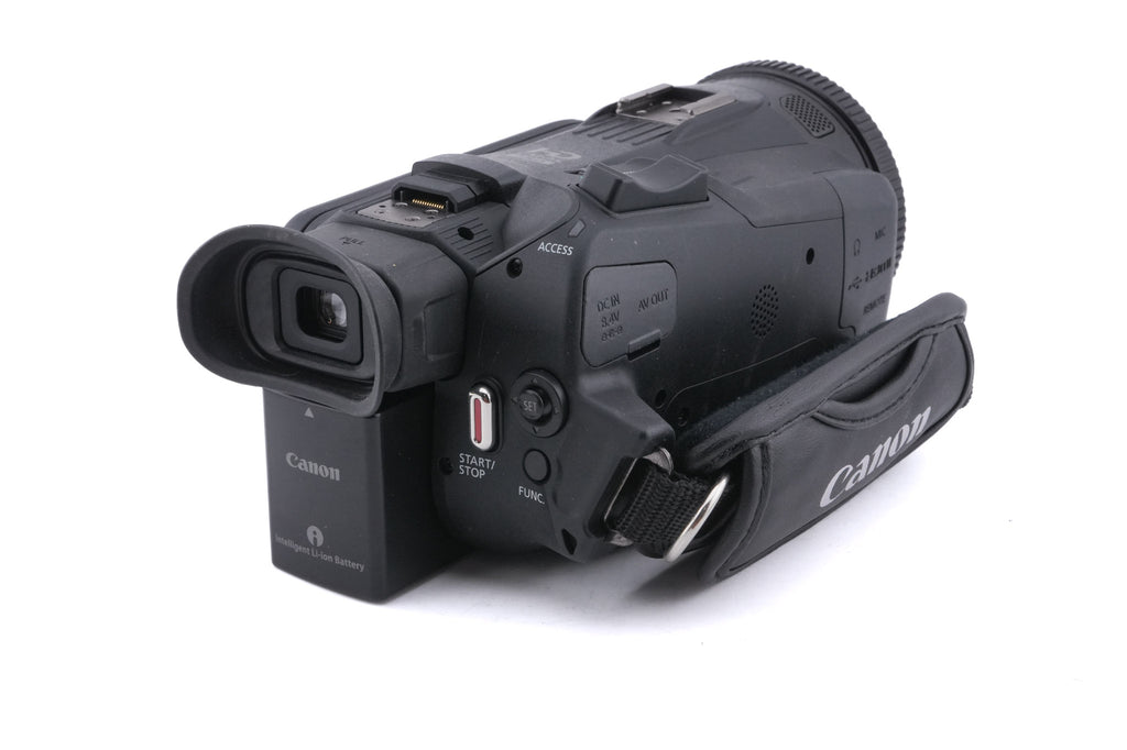 Canon XA11