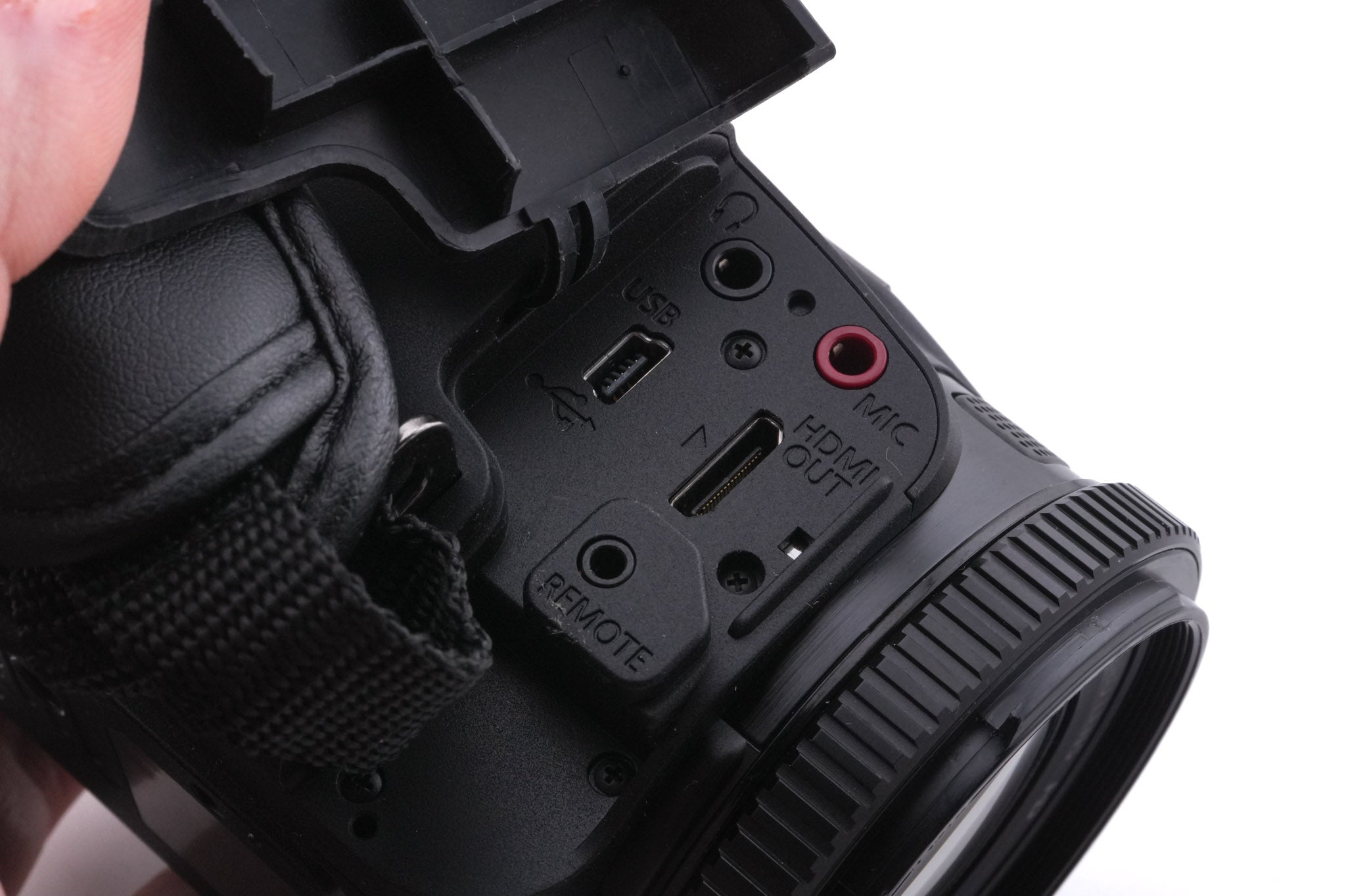Canon XA11