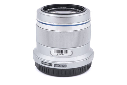 Olympus 45mm f1.8 M.Zuiko Digital MSC