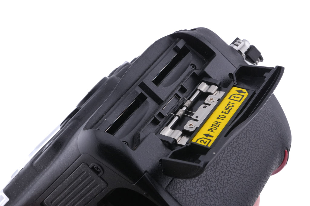 Nikon D7000