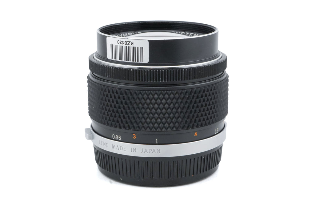 Olympus 85mm f2 F.Zuiko Auto-T
