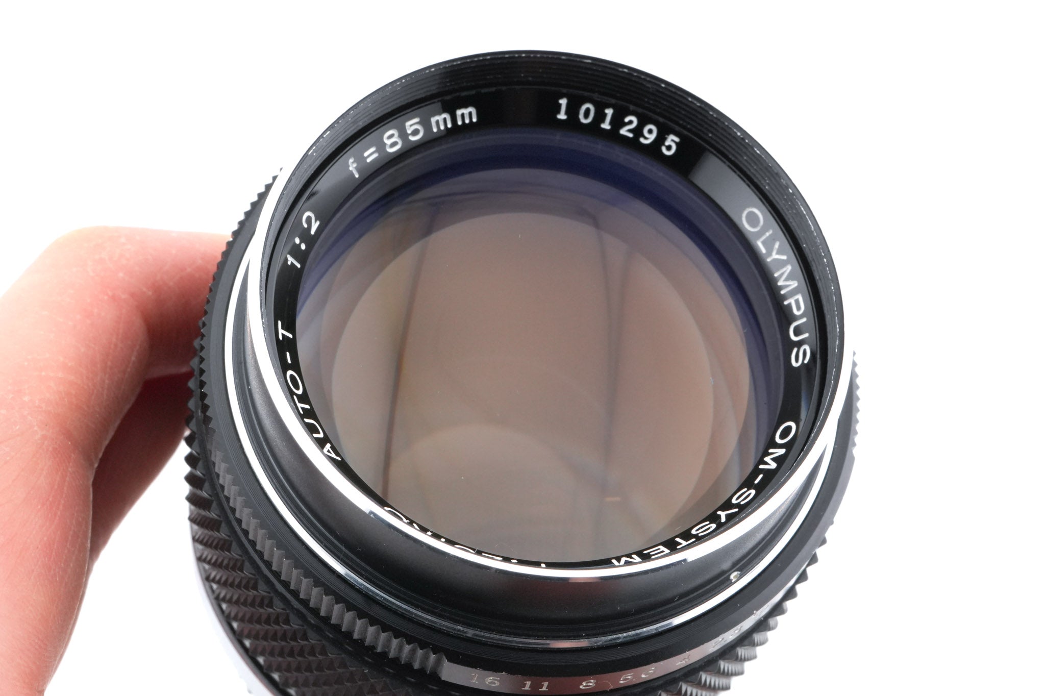 Olympus 85mm f2 F.Zuiko Auto-T