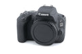 Canon EOS 200D
