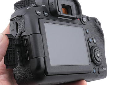 Canon EOS 6D Mark II