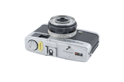 Olympus Trip 35