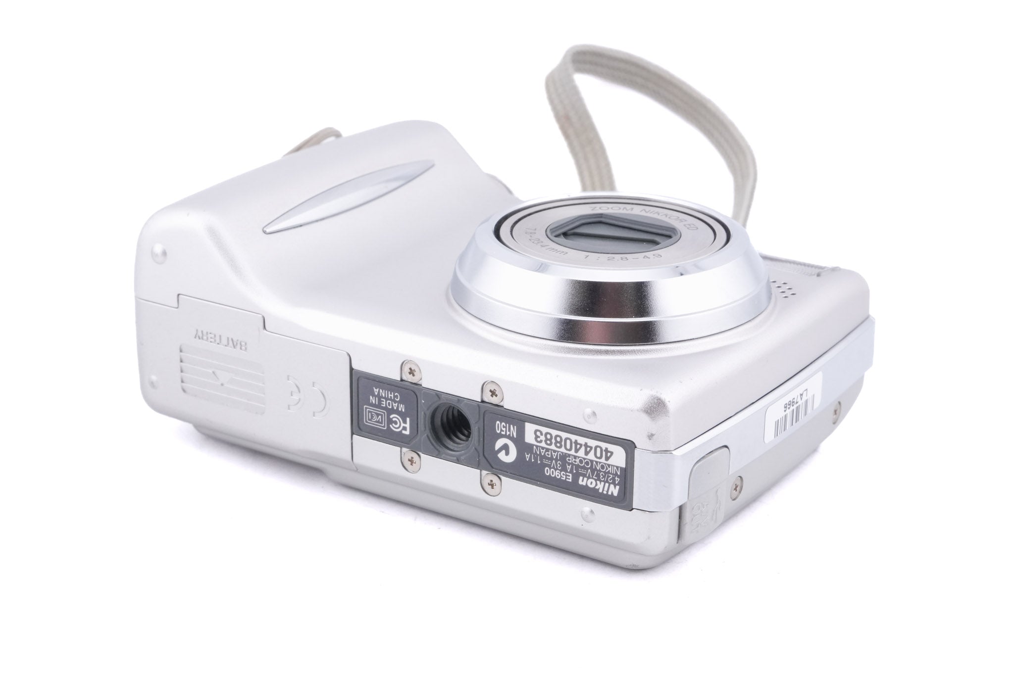 Nikon Coolpix 5900