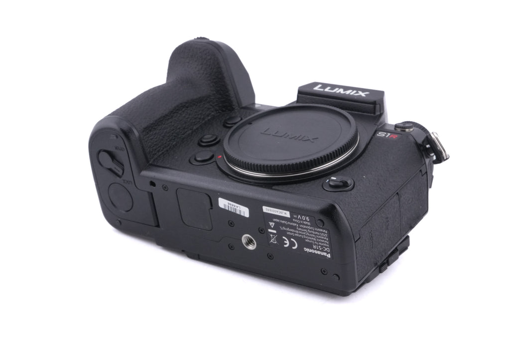 Panasonic Lumix DC-S1R